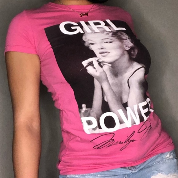 Marilyn Monroe Tops - Marilyn Monroe NWOT